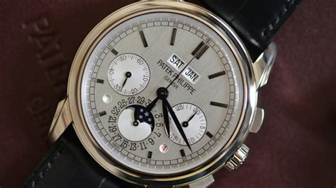 patek philippe 5270 perpetual calendar chronograph|A Closer Look At The Patek Philippe 5270 Perpetual Calendar .